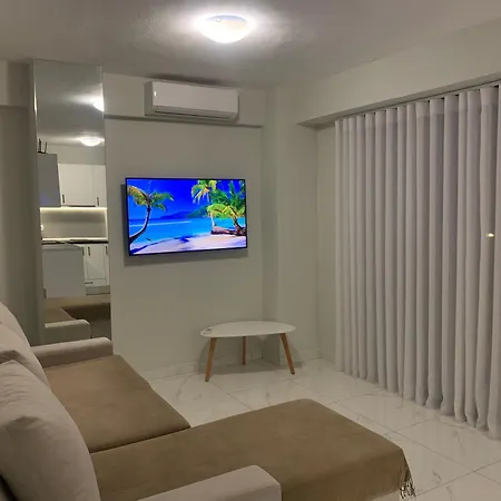 Platinum With Pool Appartamento *