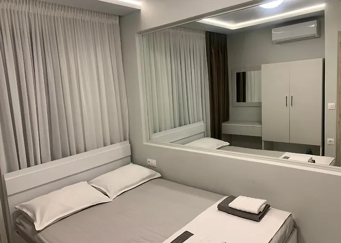 Platinum With Pool Kallithea (Chalkidiki)