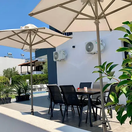 Platinum With Pool *