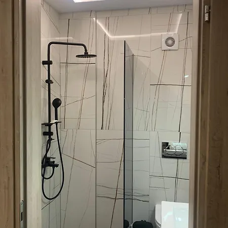 아파트 Platinum With Pool *