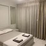 Апартаменты Platinum With Pool